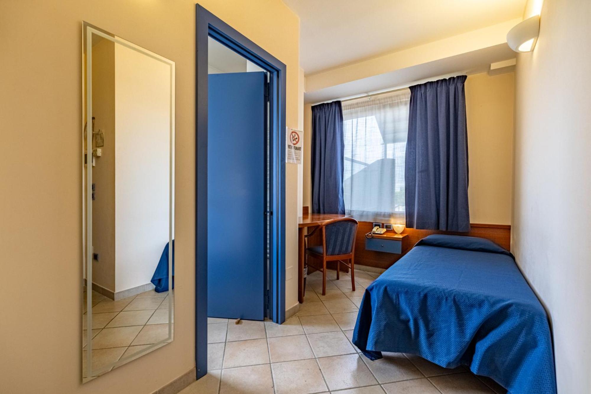 1000 Miglia Hotel Monteroni dʼArbia Exterior foto