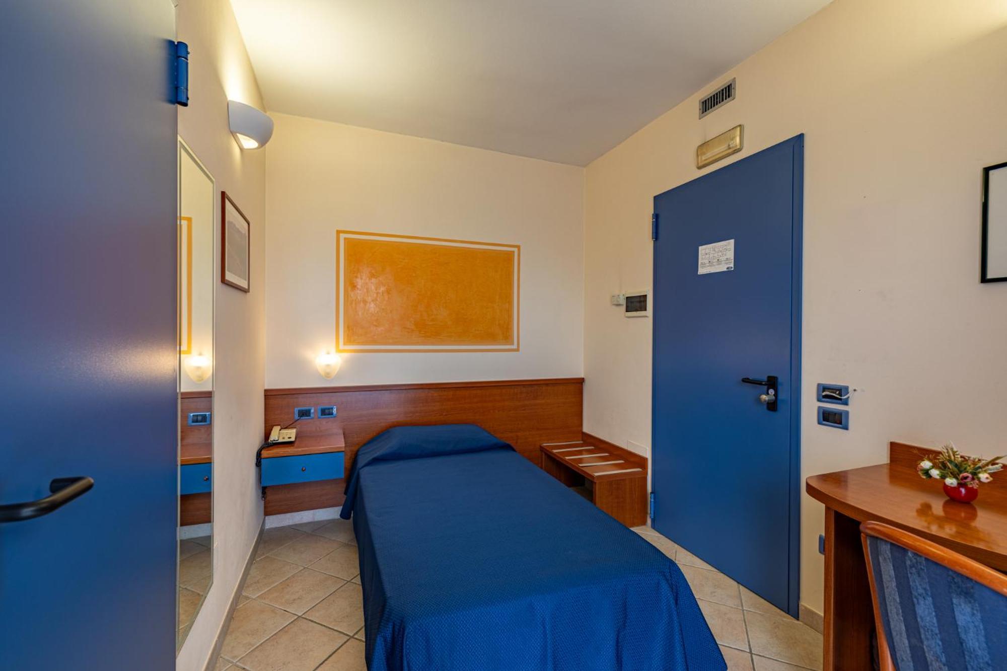 1000 Miglia Hotel Monteroni dʼArbia Exterior foto